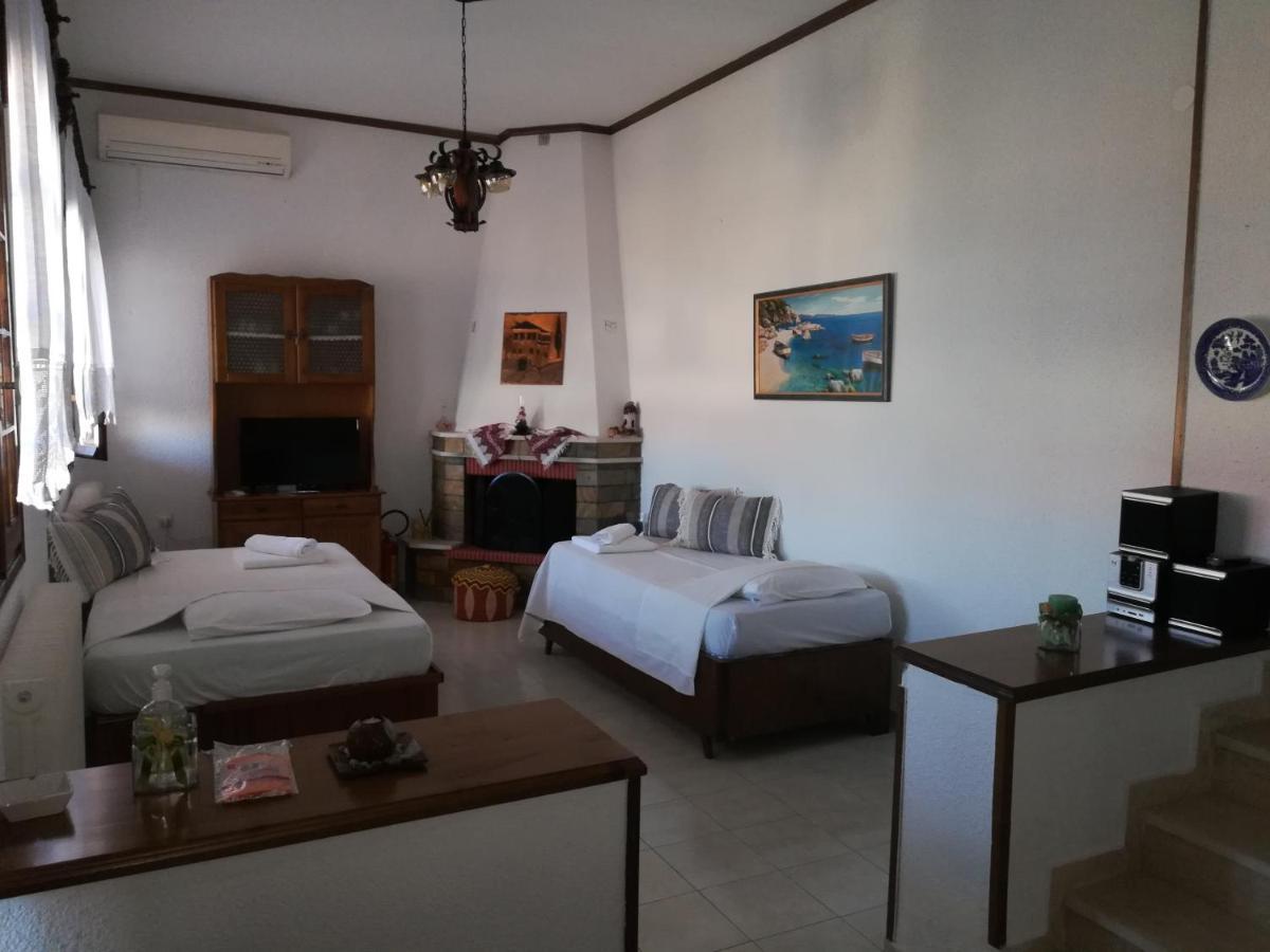 Feel At Home Keramidhion ภายนอก รูปภาพ